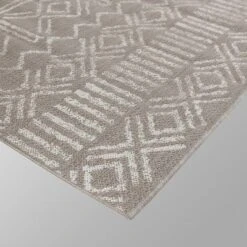 Outdoor Rug Global Block - Opalhouse™ -Opalhouse Store GUEST 51f20f12 c6e3 45cd a705 022d1c73c20b